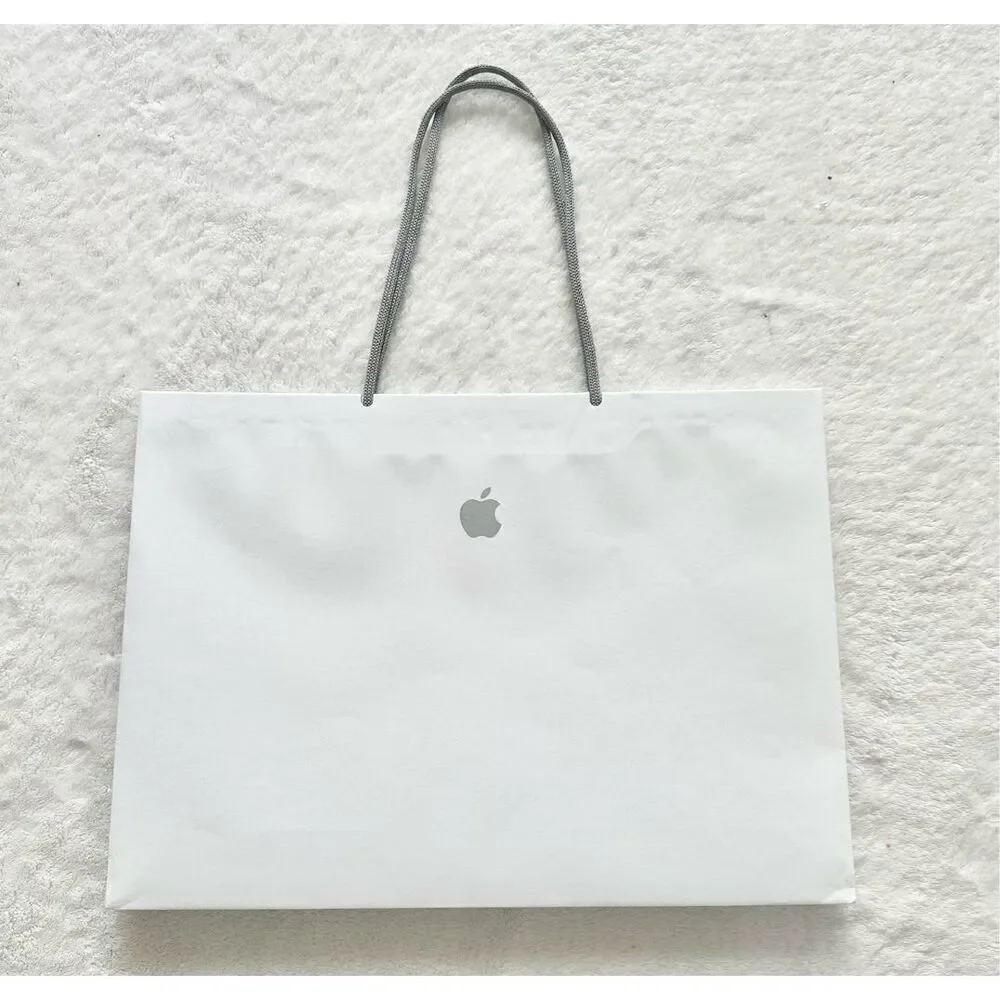 White and gray apple gift bag ￼
